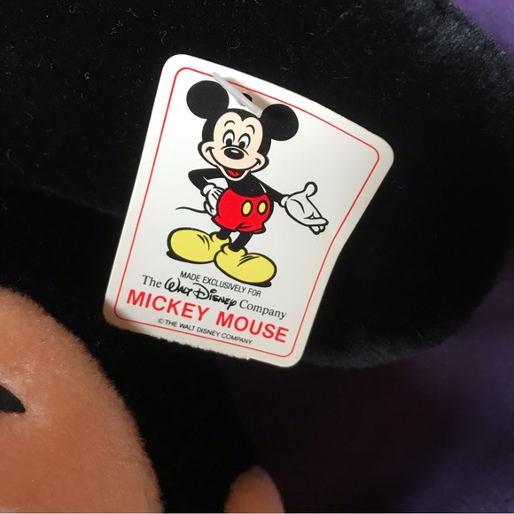 ✨Disney Mickey Mouse✨ Plush medium - ~17 inches tall sitting down - Picture 5 of 7
